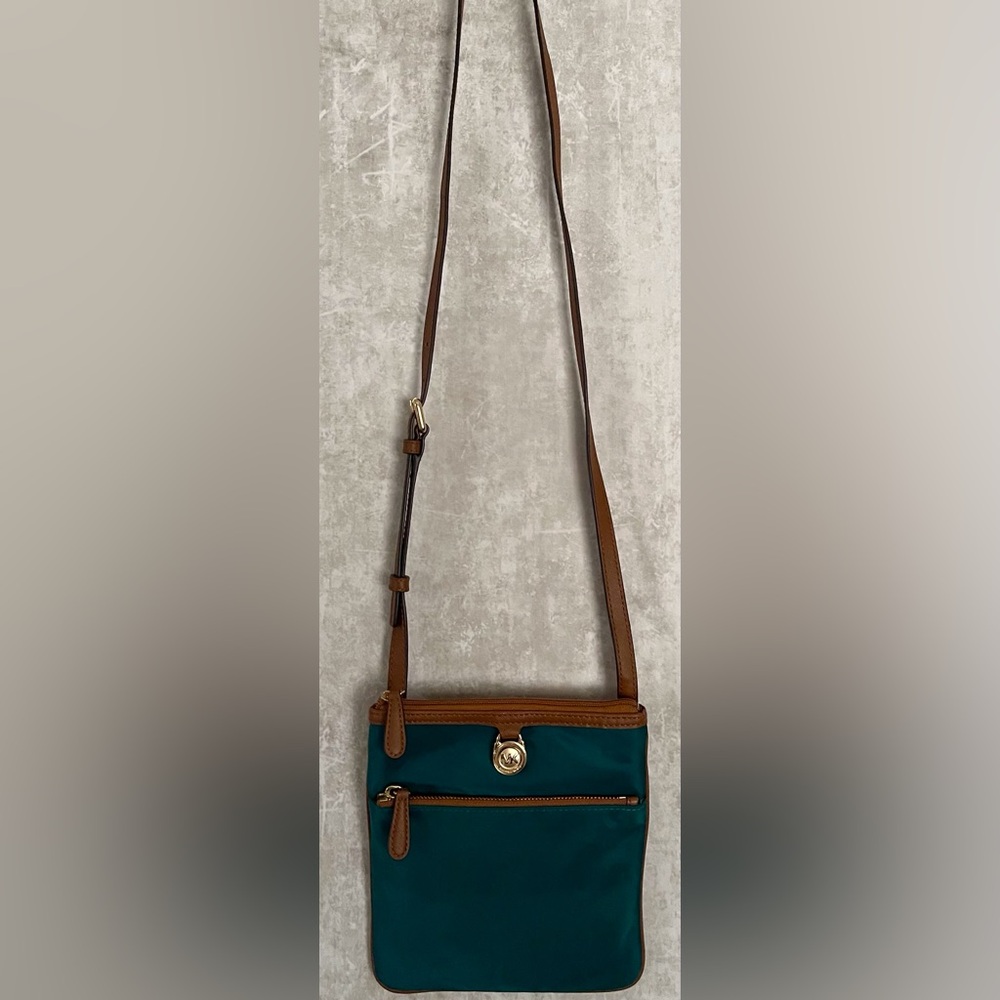 Michael Kors Kempton Crossbody Bag NWT DeepTeal Nylon Leather Small Pocket Purse